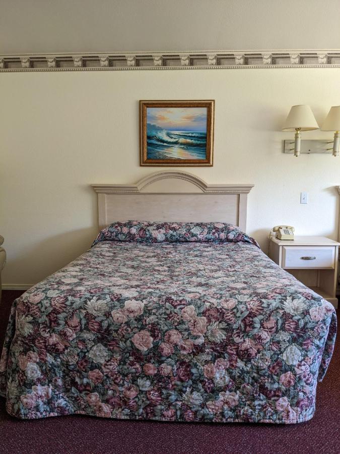 Lighthouse Inn 크레센트시티 외부 사진