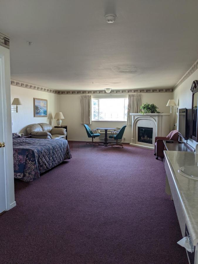 Lighthouse Inn 크레센트시티 외부 사진